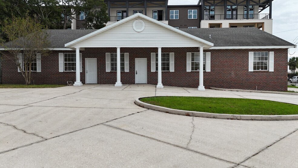 More Photos Of 1103 N Laura St, Jacksonville Medical For Lease
