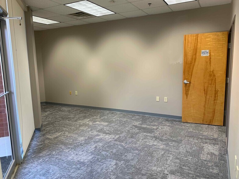 More Photos Of 3110 Moon Station Rd NW, Kennesaw Distribution For Lease
