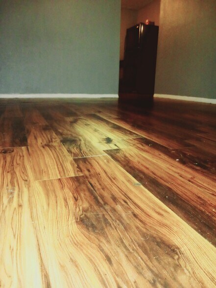 More Photos Of 2513 Quintana Rd, San Antonio Apartments For Sale