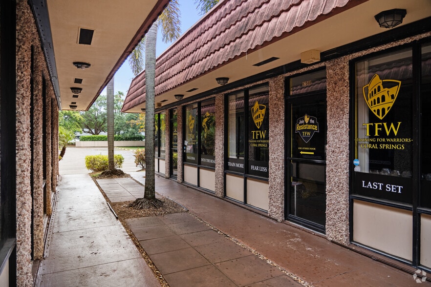 More Photos Of , Coral Springs General Retail For Sale