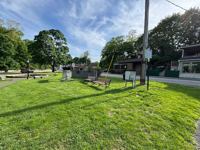 More Photos Of 233 Main St, Highland Falls General Retail For Sale