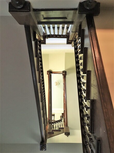 More Photos Of 1201 Felix St, Saint Joseph Lodge Meeting Hall For Sale