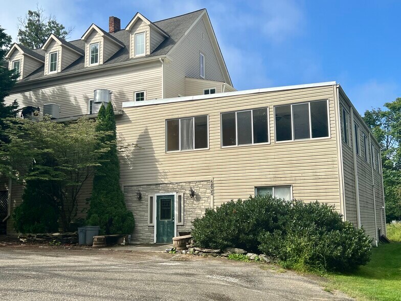 More Photos Of 4830 Schley Ave, Braddock Heights Lodge Meeting Hall For Sale