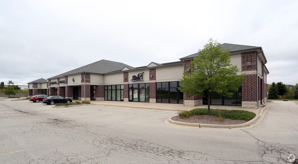 Primary Photo Of 155 Sweetwater Blvd, Port Washington Unknown For Lease
