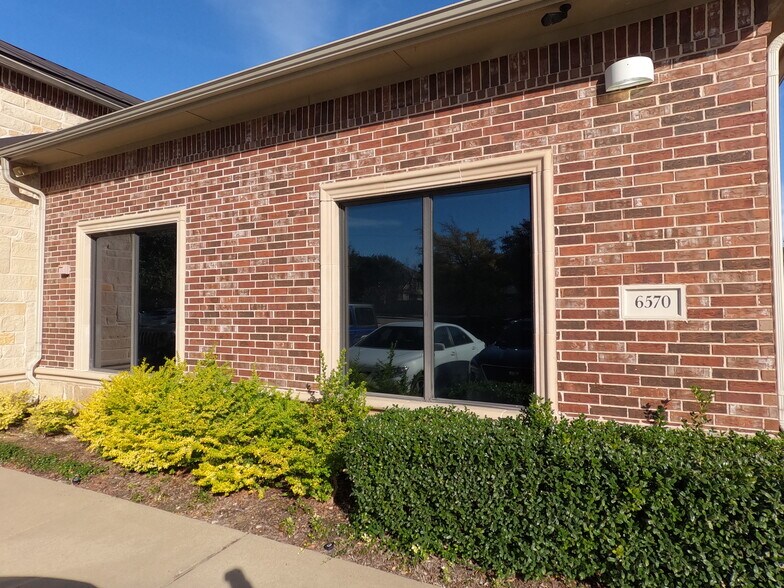More Photos Of 6570 Naaman Forest Blvd, Garland Medical For Sale