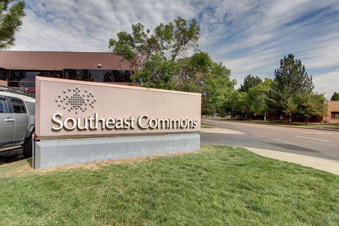 More Photos Of 2121 S Blackhawk St, Aurora Office For Lease
