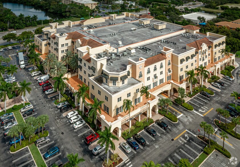 More Photos Of 1500 Gateway Blvd, Boynton Beach Office For Lease