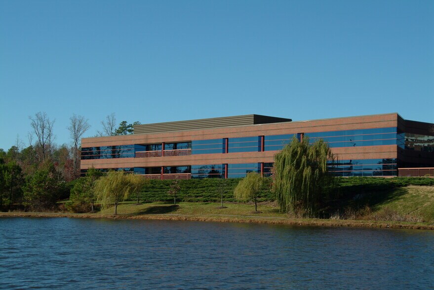 Primary Photo Of 4851 Lake Brook Dr, Glen Allen Office For Lease