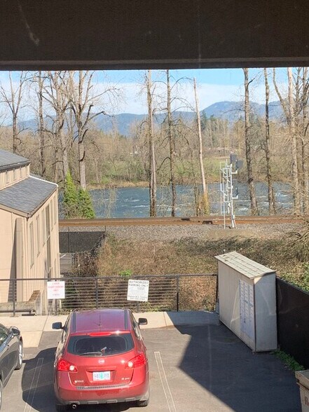 More Photos Of 1901 Garden Ave, Eugene Coworking Space