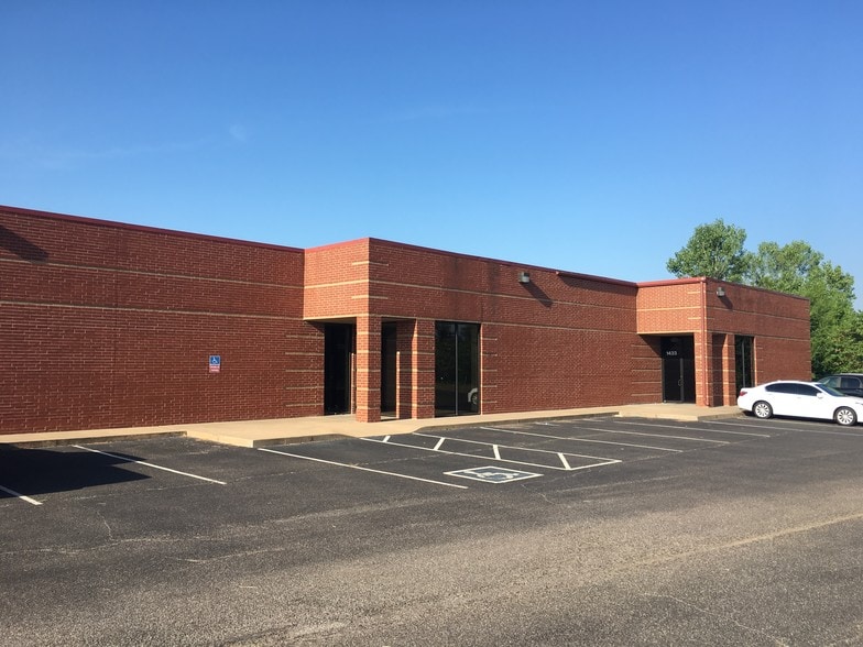 More Photos Of 1401 Fretz Dr, Edmond Industrial For Sale