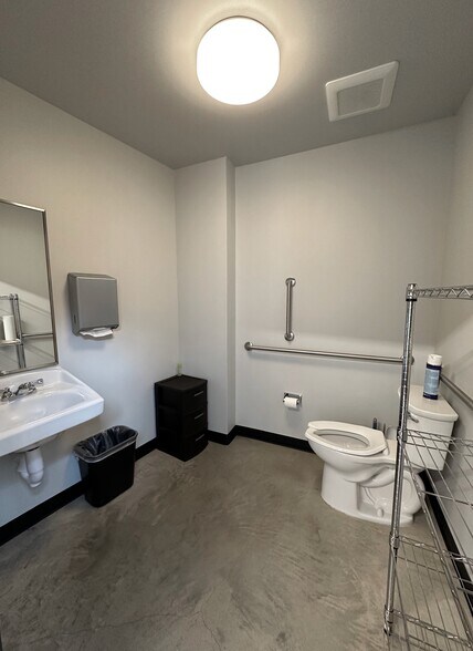 More Photos Of 3345 Penn Ave, Pittsburgh Loft Creative Space For Lease