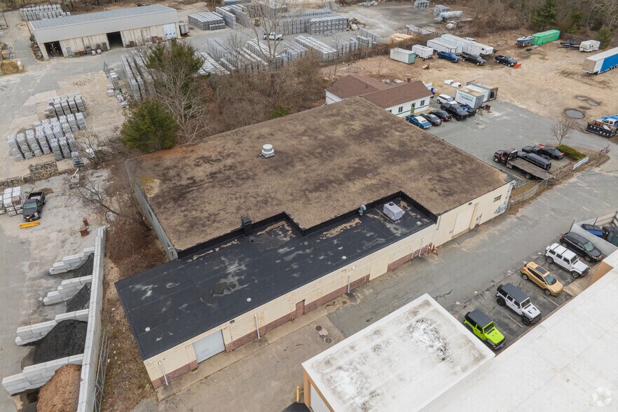More Photos Of 640 State Rd, Dartmouth Warehouse For Sale