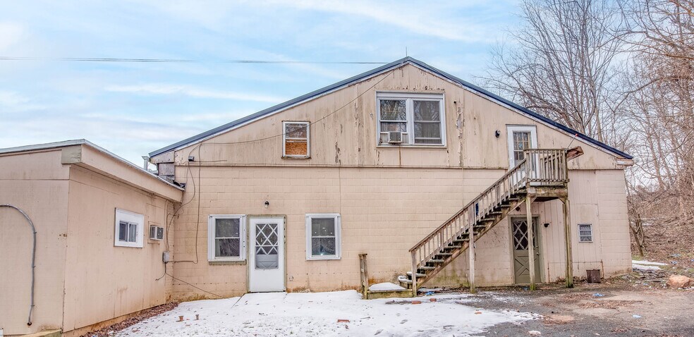 More Photos Of 145A Horseshoe Rd, Rising Sun Flex For Sale