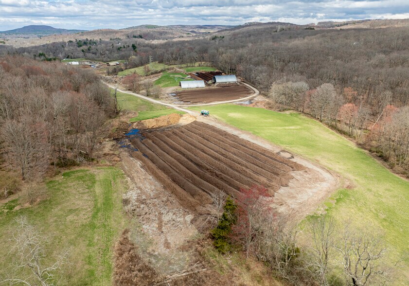 More Photos Of 12 Hunns Lake Rd, Stanfordville Flex For Sale