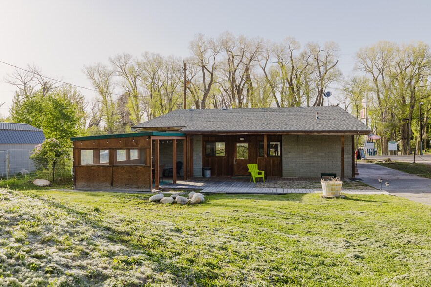 More Photos Of 925 Lamoille Hwy, Lamoille Hotel For Sale