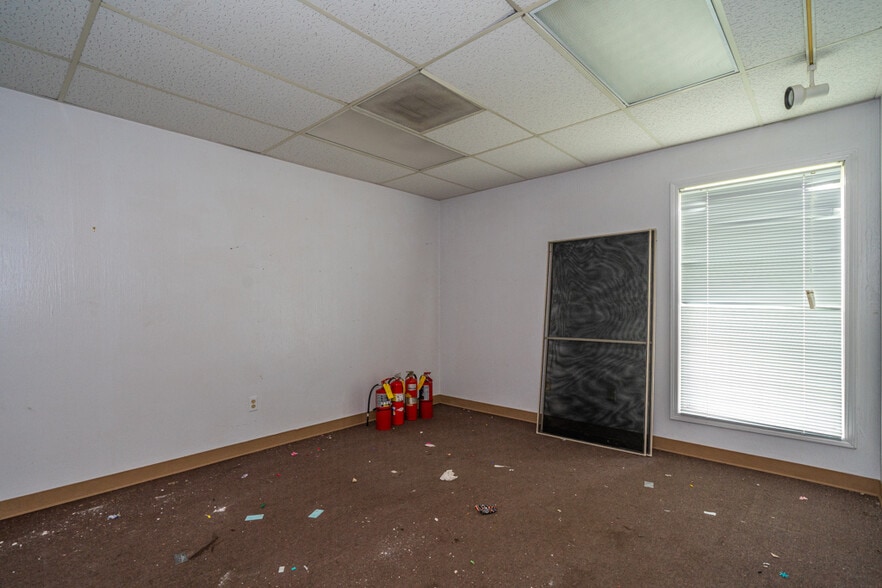 More Photos Of 3380 Successful Way, Dayton Office For Sale