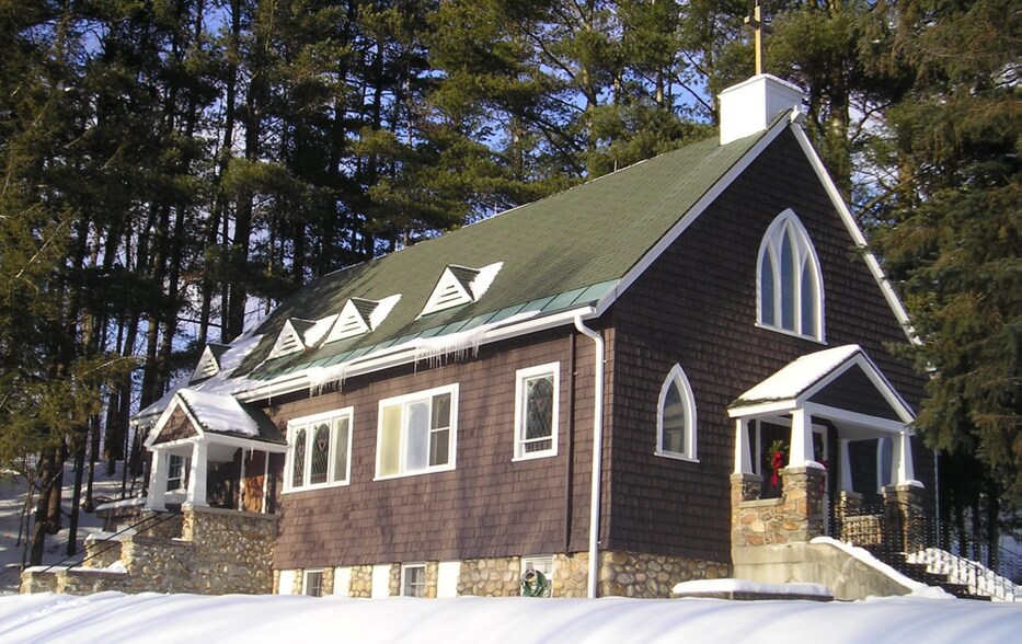 Primary Photo Of 149 Old State rd, Lanesborough Religious Facility For Sale