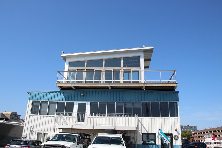 More Photos Of 68 Commercial St, Portland Industrial For Sale