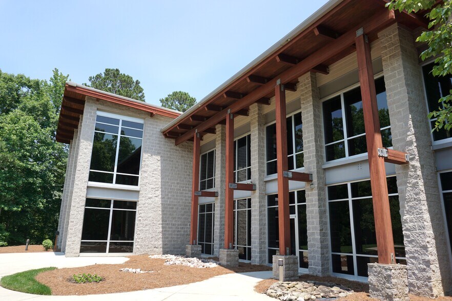 More Photos Of 6880 Perry Creek Rd, Raleigh Office For Lease