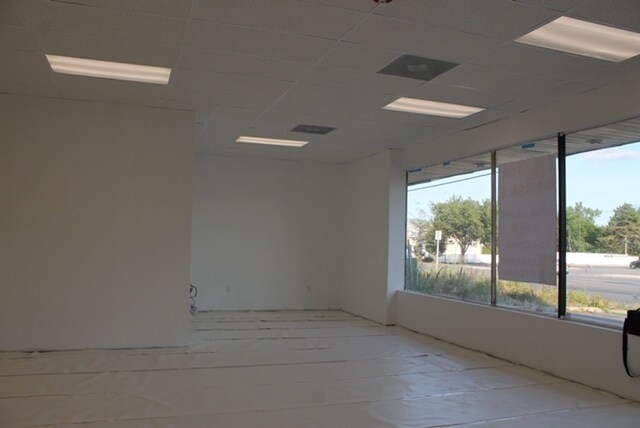 More Photos Of 6133 Jericho Tpke, Commack Storefront For Lease