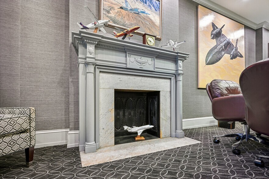 More Photos Of 1710-1712 Locust St, Philadelphia Office Residential For Sale