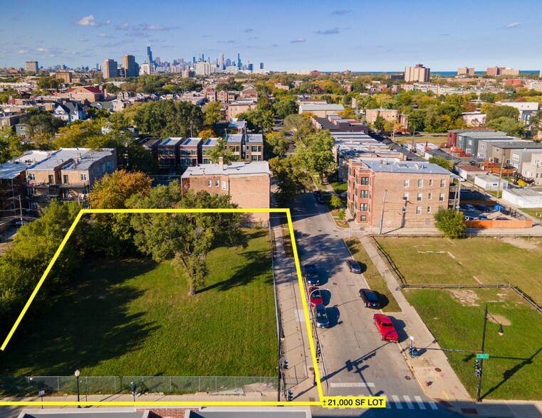 Primary Photo Of 556 47th St, Chicago Land For Sale