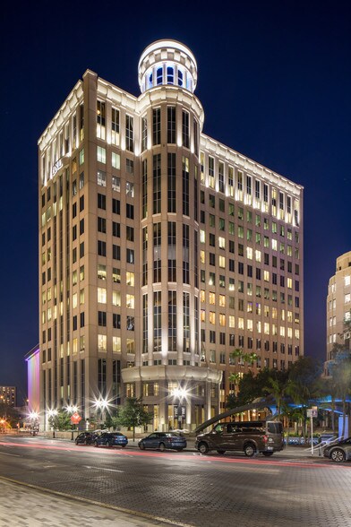 More Photos Of 450 S Orange Ave, Orlando Coworking Space