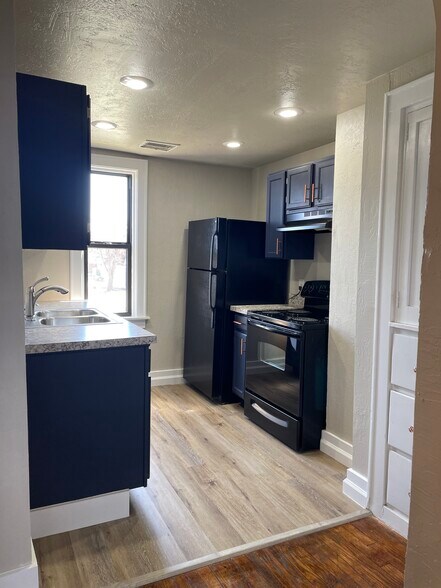 More Photos Of 801-803 East Dr, Oklahoma City Apartments For Sale