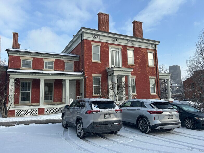 Primary Photo Of 129-133 S Fitzhugh St, Rochester Office Residential For Lease
