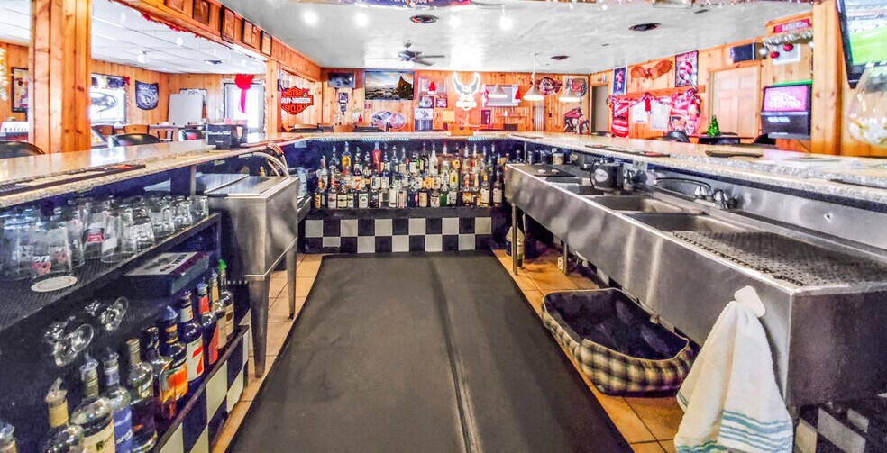 More Photos Of 9065 Pickerel Lake Rd, Pickerel Bar For Sale