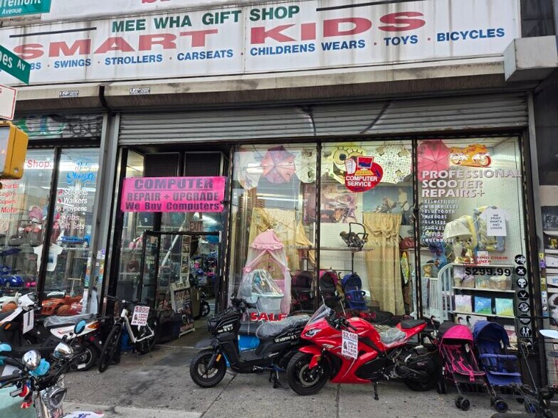 More Photos Of 790 E Tremont, Bronx Storefront For Sale