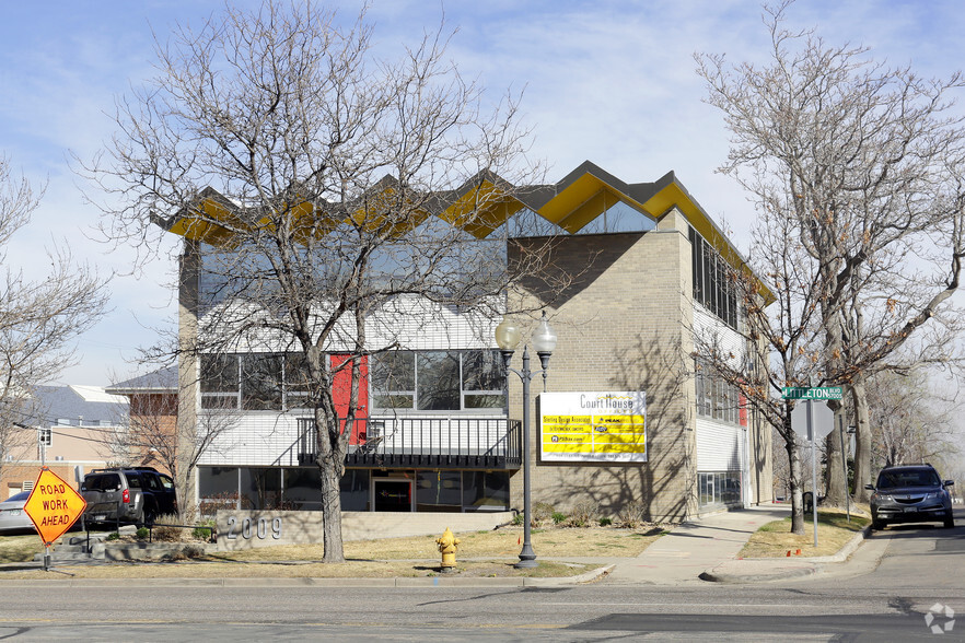 Primary Photo Of 2009 W Littleton Blvd, Littleton Office For Lease