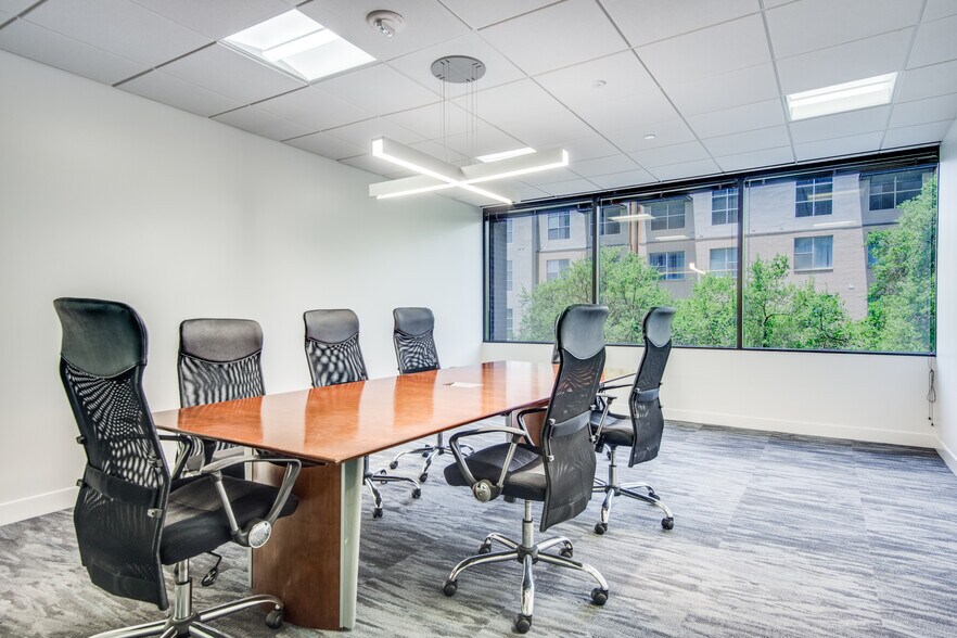 More Photos Of 400 E Las Colinas Blvd, Irving Office For Lease
