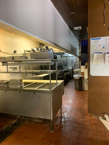 More Photos Of 961 Nasa Pky, Houston Unknown For Lease