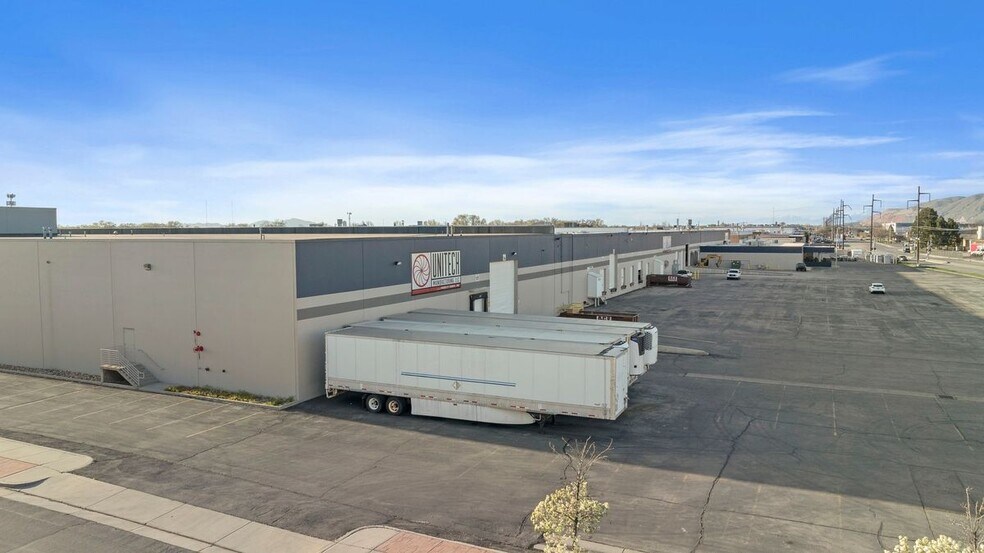 More Photos Of 2700 S 900 W, Salt Lake City Warehouse For Lease