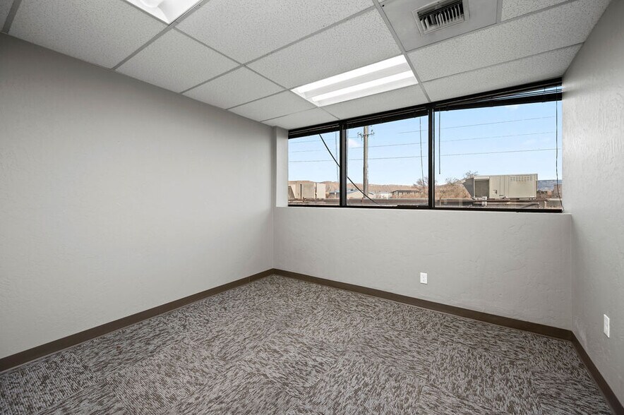 More Photos Of 2768 Compass Dr, Grand Junction Office For Lease