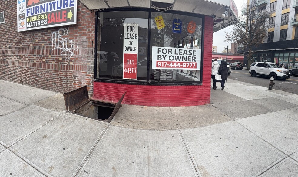More Photos Of 9508 37th Ave, Jackson Heights General Retail For Lease