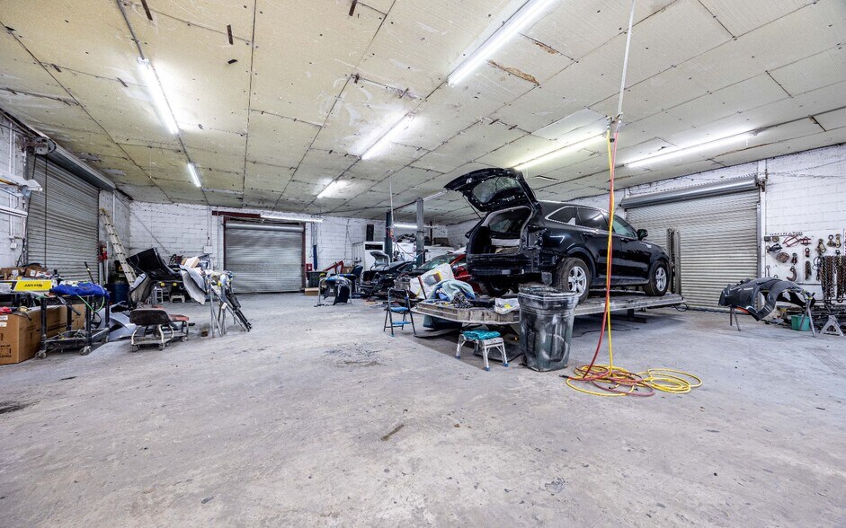 More Photos Of 13508 US HWY 90, Live Oak Industrial For Sale