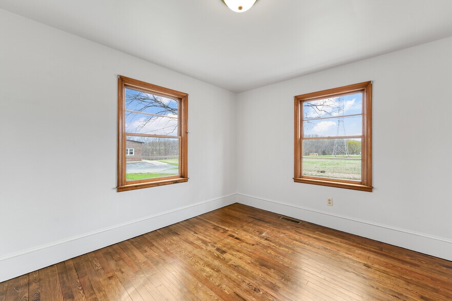 More Photos Of 140 Shartlesville Rd, Bernville Warehouse For Sale