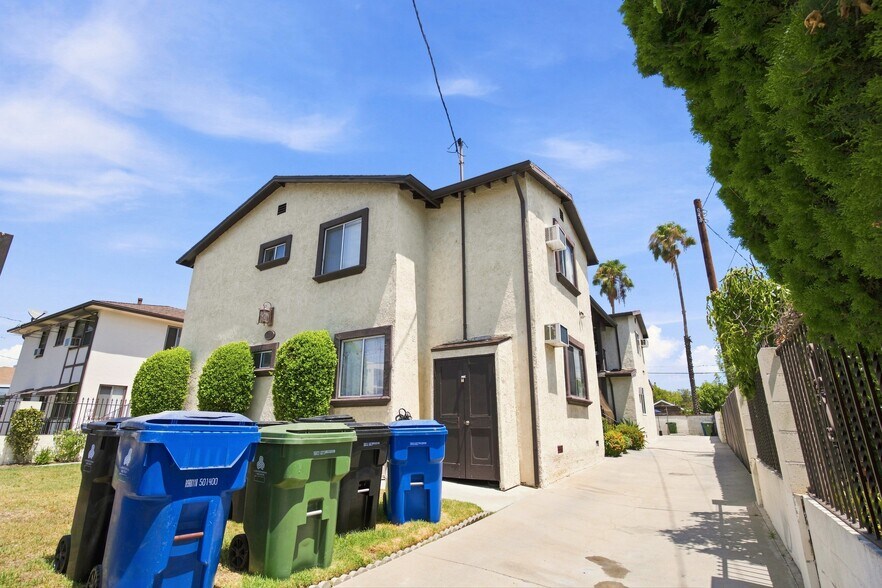 More Photos Of 5328 Auckland Ave, North Hollywood Apartments For Sale