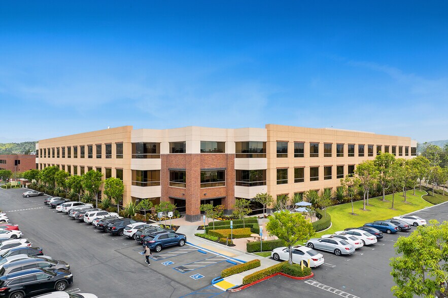 More Photos Of 675 Placentia Ave, Brea Office For Sale
