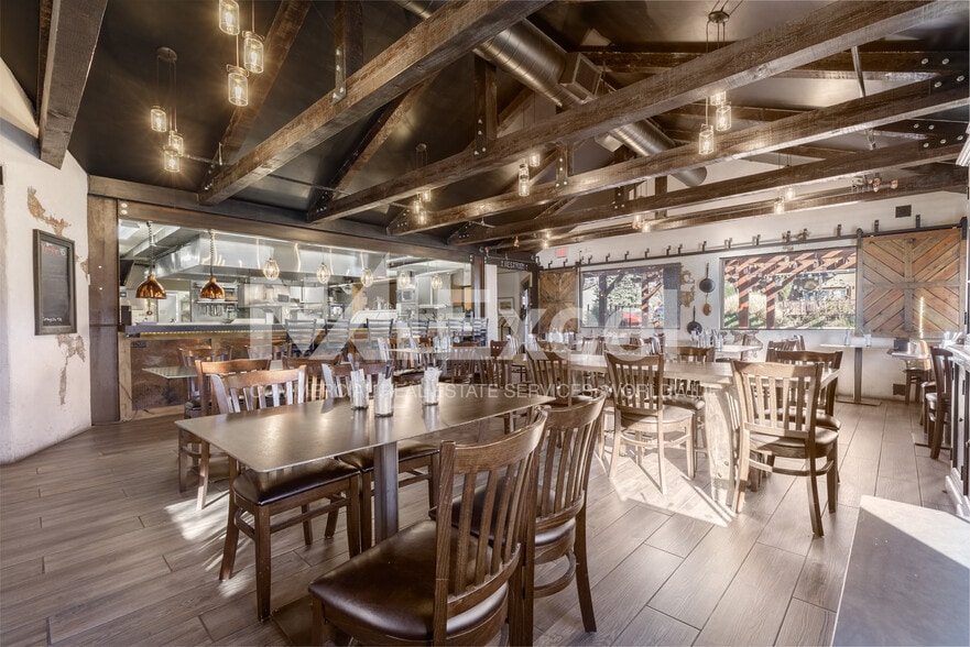 More Photos Of 210 S 100 E, Kanab Restaurant For Sale