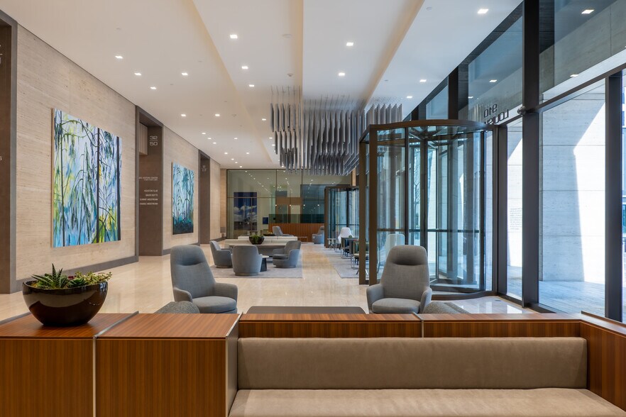 More Photos Of 910 Louisiana St, Houston Office For Lease