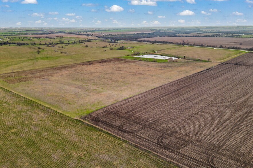 More Photos Of 2848 TX-81, Itasca Land For Sale