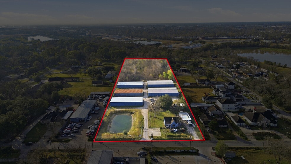 More Photos Of 522 Crenshaw Rd, Pasadena Self Storage For Sale