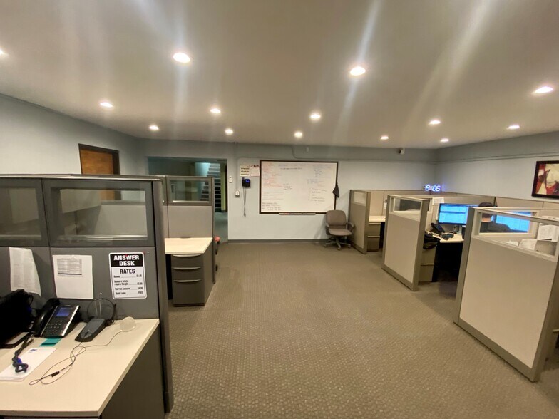 More Photos Of 2853 Gundry Ave, Signal Hill Warehouse For Sale