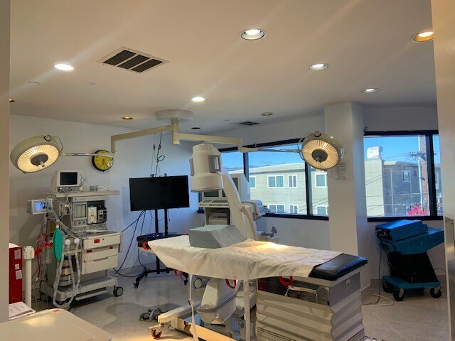 More Photos Of 1141 N Brand Blvd, Glendale Medical For Lease