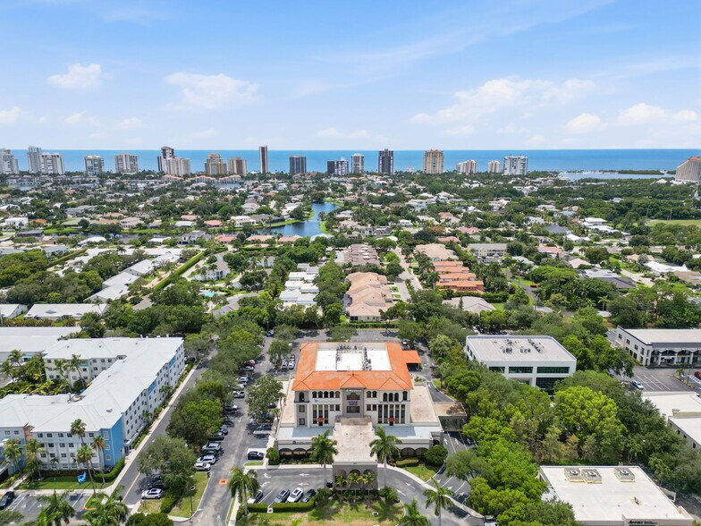 More Photos Of 4851 Tamiami Trl N, Naples Office For Lease