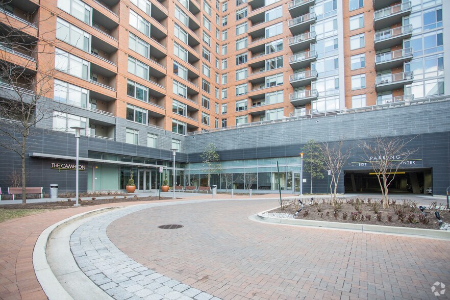 More Photos Of 8710 Cameron St, Silver Spring Apartments For Lease