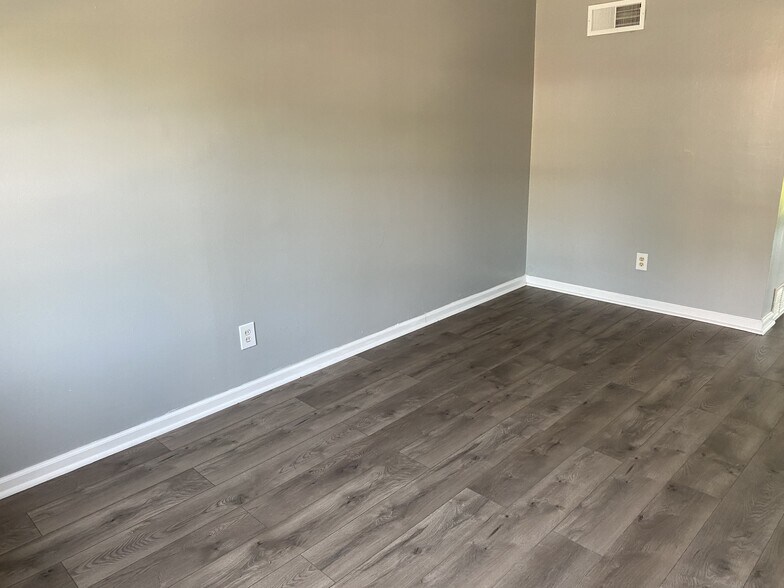 More Photos Of 1624 Northwinds Estates Dr, Saint Louis Apartments For Sale